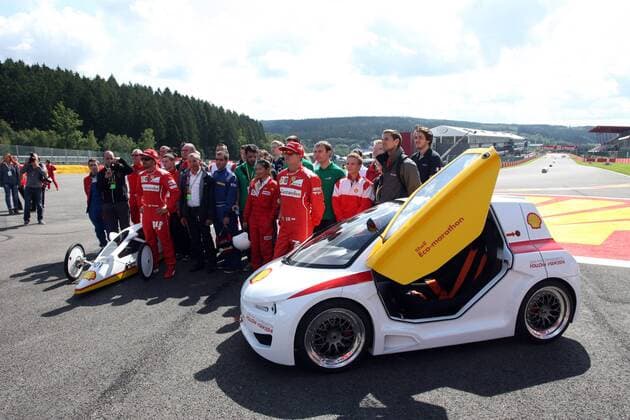 Shell Eco Marathon with Fernando Alonso (ESP) Scuderia Ferrari F14-T and Kimi Raikkonen (FIN) Scuderia Ferrari F14-T Belgian Grand Prix, Spa Francorchamps 
