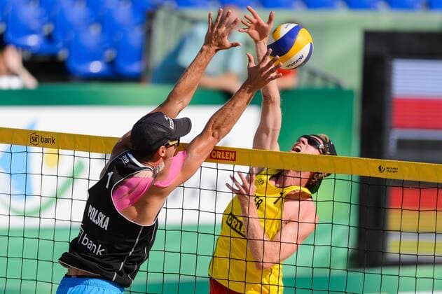 21.08.2014 - Stare Jablonki , Beach Volleyball , World Tour , FIVB Stare Jablonki Grand Slam 2014 , Poland vs. Germany - Michal Kadziola , Thomas Kaczmarek  140821PAL197