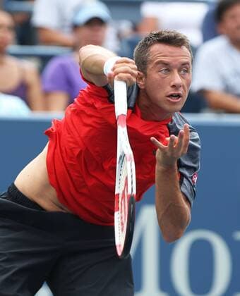 US Open 2014, USTA Billie Jean King National Tennis Center, Flushing Meadows, New York, ITF Grand Slam Tennis Tournament, Philipp Kohlschreiber (USA),Aufschlag, Aktion,Einzelbild,Halbkoerper,Hochformat,
