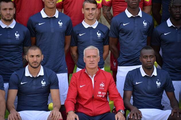 MATHIEU DEBUCHY - ANTOINE GRIEZMANN - KARIM BENZEMA - DIDIER DESCHAMPS (Nationaltrainer Trainer) - BLAISE MATUIDI Frankreich - 02 09 2014 AnthonyBIBARDxFEPxPanoramic 