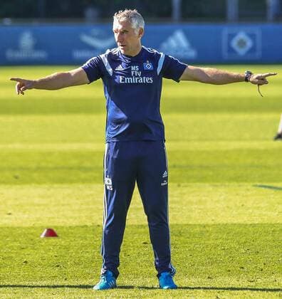 Deutschland, Hamburg , Trainingsplätze an der Imtech Arena, Fussball, 1. Bundesliga, Saison 2014 2015 , Training des Hamburger SV , Trainer Mirko Slomka (HSV)