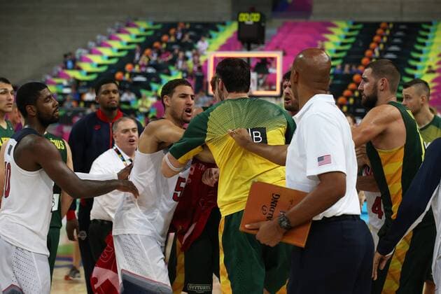 Barcelona, 11.09.2014 - WM 2014 - USA vs Litauen - Klay Thompson clashes with Lithuanian players after the game. 