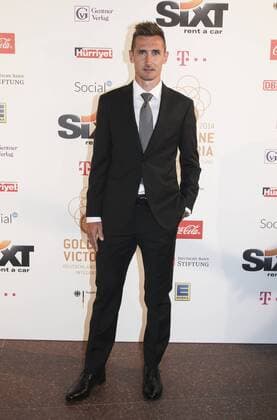 Miroslav Klose erhält den Integrationspreis Goldene Victoria der Deutschlandstiftung im Auswärtigen Amt am 11.09.2014 in Berlin. Miroslav Klose erhält Integrationspreis Goldene Victoria in Berlin