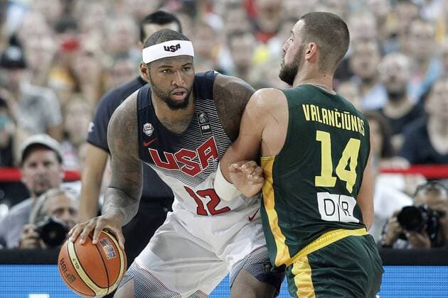 USA s DeMarcus Cousins (l) and Lithuania s Jonas Valanciunas during 2014 FIBA Basketball World Cup Semi-final match.September 11,2014.  (19089737)