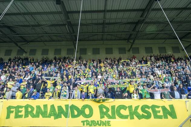 The tribune of Fernando Ricksen at Fortuna Sittard during the Jupiler League match between Fortuna Sittard and Roda jc Kerkrade at the Trendwork Arena on September 13, 2014 in Sittard, The Netherlands Fortuna Sittard v Roda jc Kerkrade Jupiler League 2014 2015 xVIxGerritxvanxKeulenxIVx 2635692