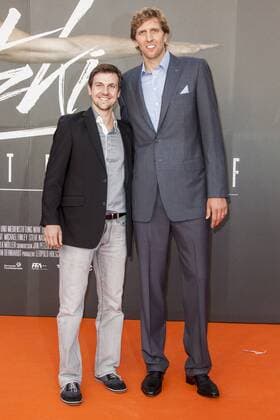 Timo Boll, Dirk Nowitzki bei der Weltpremiere von Nowitzki - Der perfekte Wurf im Cinedom am 16.09.2014 in Köln. Weltpremiere von Nowitzki - Der perfekte Wurf in Köln