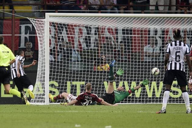 Milano 20 09 2014 - Serie A AC Milan - Juventus Turin -- Carlos Tevez, Christian Abbiati - 