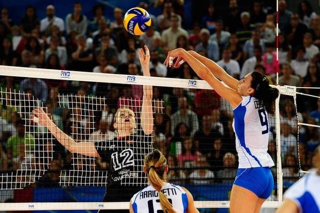 Italia vs Germania 12 Heike Beier GER 9 Nadia Centoni ITA FIVB Volleyball Women s World Championship Italy 2014 Rome 25-09-2014 Palaeur Foto F.Pasquali Insidefoto FabioXPasquali
