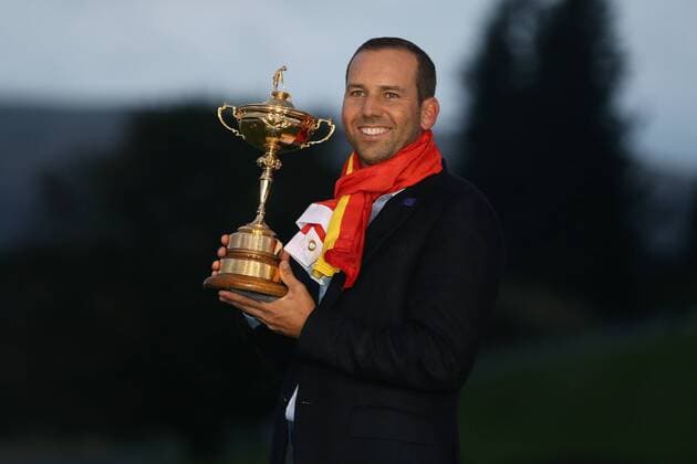 GOLF - PGA, Ryder Cup 2014 PERTHSHIRE,SCOTLAND,28.SEP.14 - GOLF - PGA Golf Herren Tour, Ryder Cup, Auchterarder Golf Club, award ceremony. Image shows Sergio Garcia (ESP). Keywords: trophy. Keywords: trophy. 