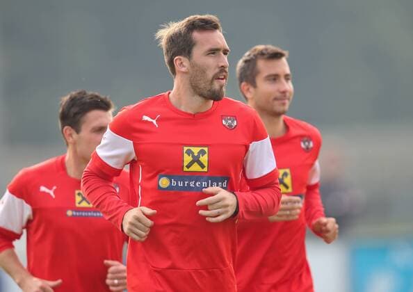 SOCCER - UEFA EURO 2016 quali, AUT vs MDA, training STEGERSBACH,AUSTRIA,06.OCT.14 - SOCCER - UEFA European Championship 2016, qualification, ÖFB international match, Austria vs Moldova, training team AUT. Image shows Christian Fuchs, Zlatko Junuzovic and Markus Sutner (AUT).  CW3_8944
