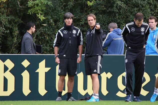 Der neue Co-Trainer Thomas Schneider mit Bundestrainer Joachim Löw - Training der Deutschen Nationalmannschaft in Frankfurt