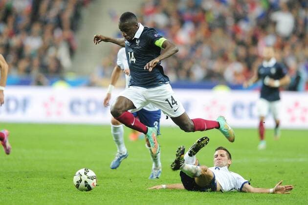 Blaise Matuidi (France) Joao Moutinho (Portugal) FOOTBALL : France vs Portugal - Qualifications Euro - 11 10 2014 N.LeGouic FEP Panoramic 