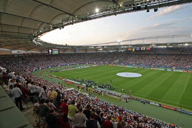 1 Jahr bis WM 2022: Historie, Stadien und Architektur FIFA WM 2006 08.07.2006, Fussball, FIFA WM 1998 Deutschland, Spiel um Platz 3, DFB Deutschland - Portugal (3:1): Gottlieb-Daimler-Stadion.