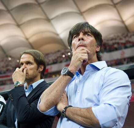 Assistenztrainer Thomas SCHNEIDER und Bundestrainer Joachim LÖW (beideGER) Fussball Länderspiel EM-Qualifikation: Polen - Deutschland in Warschau, Polen am 11.10.2014,