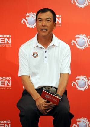 Chinese golf player Zhang Lianwei attends a press conference for the 2014 the Hong Kong Open in Hong Kong, China, 14 October 2014. Defending champion Miguel Angel Jimenez is hoping to continue his special relationship with the Hong Kong Open this week (from 16 October to 19 October 2014) as he looks to become the only player in history to win the event five times having taken the title in 2004, 2007, 2012 and last year. Speaking alongside China¡¯s two greatest golfers, Zhang Lianwei and Liang Wen-chong, at a press conference to officially launch the Hong Kong Open, Jimenez declared his intention to break his own record as The European Tour¡¯s oldest winner. Miguel Angel Jimenez hopes to win five times at Hong Kong Open  20141014_62504