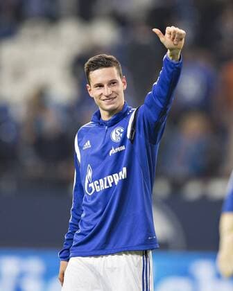 Gelsenkirchen, 18.10.2014, Veltins Arena, Fußball Schlussjubel: Julian Draxler (S04) FC Schalke 04 - Hertha BSC Berlin