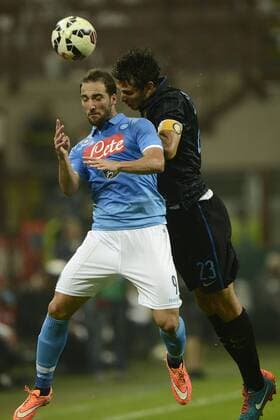 Gonzalo Higuain Napoli, Andrea Ranocchia Inter Serie A, Inter Mailand - SSC Neapel giuseppexceleste