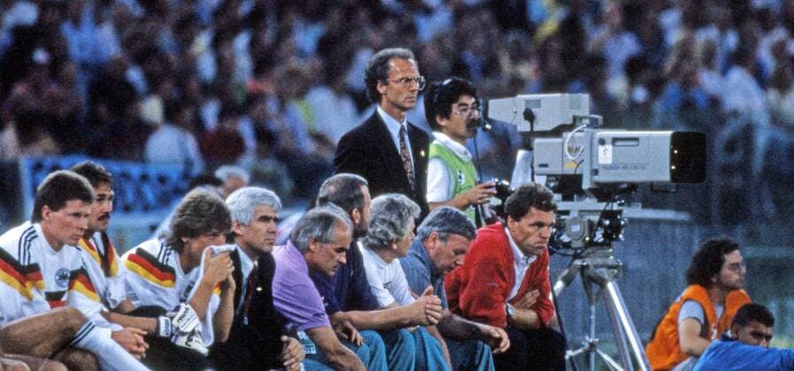 FIFA WM 1990 08.07.1990, Fussball, FIFA WM 1990 in Italien, Finale, DFB Deutschland - Argentinien (1:0): Franz Beckenbauer (Teamchef DFB Deutschland).