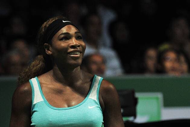 (141025) -- SINGAPORE, Oct. 25, 2014 -- Serena Williams of the United States smiles during the women s singles semifinal match of the WTA Tennis Damen Finals at the Singapore Indoor Stadium, Oct. 25, 2014. ThenxChihxWey 