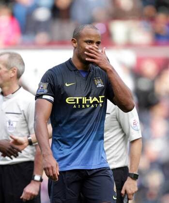 West Ham United v Manchester City . . London, UK . . 25.10.2014 Vincent Kompany (MC) dejected at the end. 