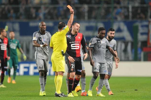 Paul Georges Ntep (Rennes) Brice Djadjedje (Marseille) bagarre - carton rouge Said Ennjimi (arbitre) FOOTBALL : Rennes vs Marseille - Coupe de la Ligue - 29 10 2014 N.LeGouic FEP Panoramic 