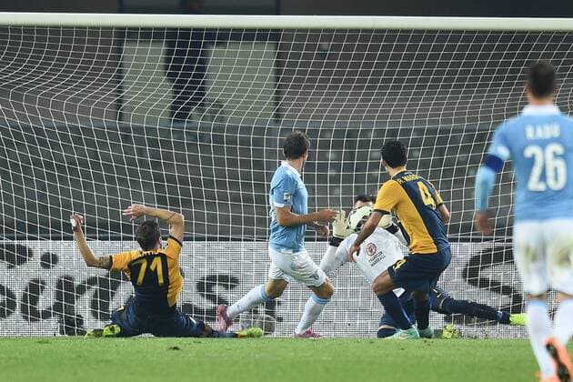 Verona 30 10 2014 - Serie A Hellas Verona - Lazio Rom -- MatteoxGribaudi ImageSport -- Senad Lulic 