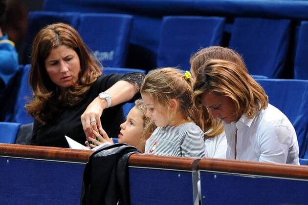 Roger Federer s wife Mirka Federer with their twins Myla Rose and Charlene Riva TENNIS : BNP Paribas Masters - Paris - ATP Tennis Herren - 31 10 2014 TennismagxPanoramic 