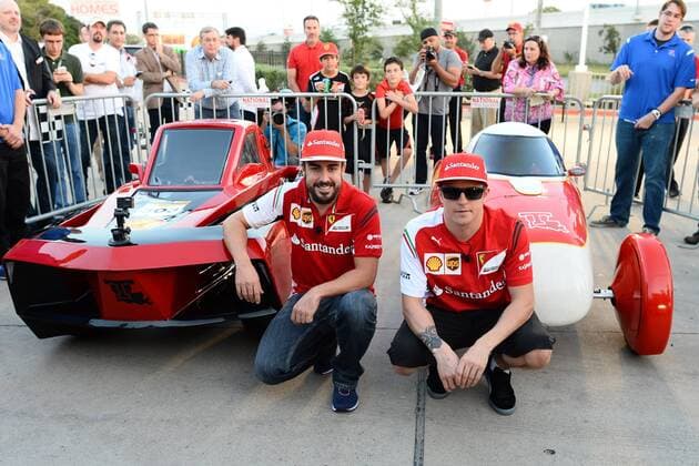 Shell event before USA F1 GP at Austin circuit. In this picture, Kimi Raikkonen and Fernando Alonso. xRUBIOx  RV RACING PRESS