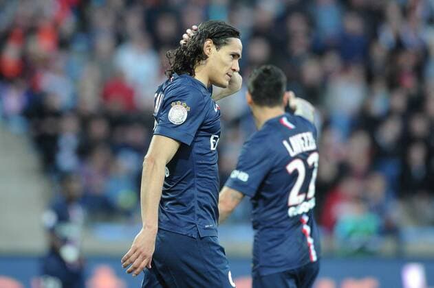 deception Edinson Cavani (PSG) FOOTBALL : Lorient vs PSG - Ligue 1 - 01 11 2014 N.LeGouic FEP Panoramic 