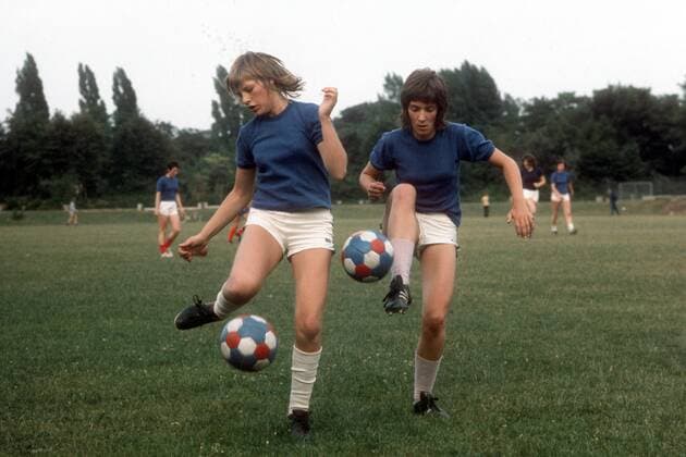 Christa Nüsser (li.) und Monika Bädorf (beide Bonner SC)