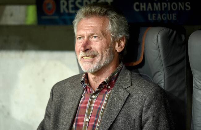FUSSBALL CHAMPIONS LEAGUE SAISON 2014 2015 Vorrunde FC Bayern Muenchen - AS Rom 05.11.2014 Paul Breitner (FC Bayern Muenchen) 