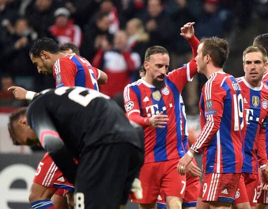 05.11.2014, xjhx, Fussball Champions League, FC Bayern München - AS Rom, v.l.Franck Ribery (FC Bayern Muenchen), Mario Goetze (FC Bayern Muenchen) Torjubel, Goal celebration, celebrate the goal 2:0