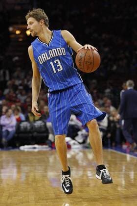 November 5, 2014: Orlando Magic guard Luke Ridnour (13) in action during the NBA Basketball Herren USA game between the Orlando Magic and the Philadelphia 76ers at the Wells Fargo Center in Philadelphia, Pennsylvania. The Orlando Magic won 91-89. NBA Basketball Herren USA 2014: Magic vs 76ers NOV 05 - ZUMAcs7_