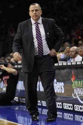 November 7, 2014: Chicago Bulls head coach Tom Thibodeau looks on during the NBA Basketball Herren USA game between the Chicago Bulls and the Philadelphia 76ers at the Wells Fargo Center in Philadelphia, Pennsylvania. The Chicago Bulls won 118-115. NBA Basketball Herren USA 2014: Bulls vs 76ers NOV 07 - ZUMAcs7_