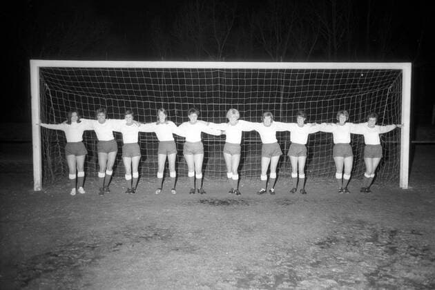 17.04.1970: Fußballerinnen widersetzen sich dem Frauenfußballverbot des DFB