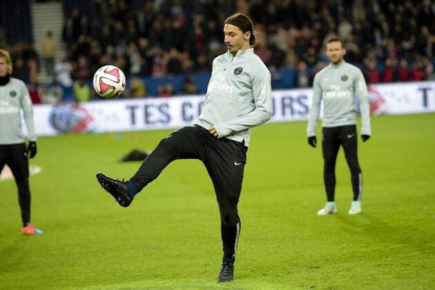 Zlatan Ibrahimovic (PSG) a l echauffement FOOTBALL : PSG vs OM - Ligue 1 - 09 11 2014 JBAutissier Panoramic 