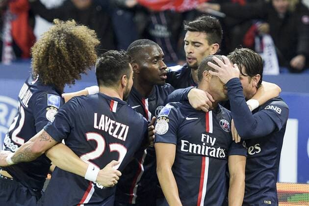 JOIE DES JOUEURS DE PARIS APRES LE BUT DE Lucas (PSG) FOOTBALL : PSG vs OM - Ligue 1 - 09 11 2014 JBAutissier Panoramic 
