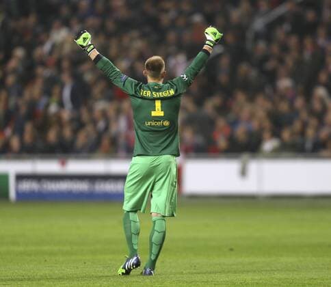 Foto .... Torwart Marc Andre Ter Stegen - Barcelona Fussball - Championsleague am Mi. 05.11.2014 Gruppenspiel Ajax Amsterdam - CF Barcelona 0 - 2