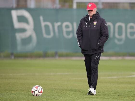 11.11.2014 Stuttgart Fußball 1. Bundesliga Saison 2014 2015 VfB Stuttgart Training: VfB Trainer Armin Veh