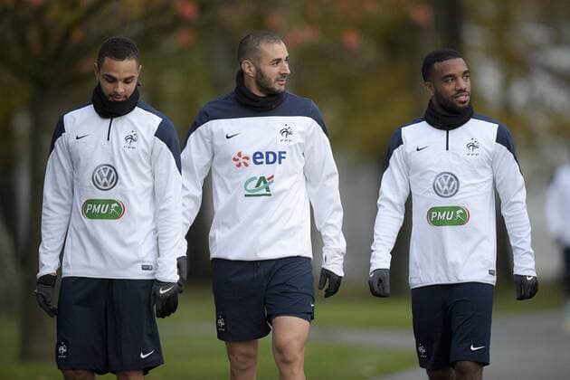 Layvin KURZAWA - Karim Benzema - Alexandre Lacazette FOOTBALL : Entrainement - Equipe de France - 11 11 2014 JBAutissier Panoramic 