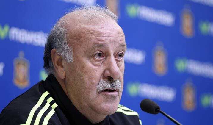 Agreement between Spanish team players and Movistar. In the picture, Vicente Del Bosque. xANGELxRIVEROx 