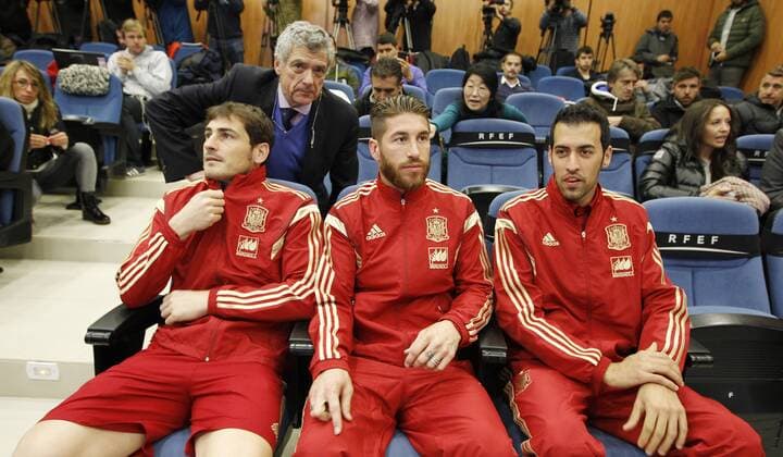 Agreement between Spanish team players and Movistar. In the picture, Iker Casillas, Sergio Ramos and Sergio Busquets. xANGELxRIVEROx 