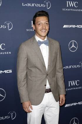 Mesut Özil beim Laureus Medien Preis 2014 im Grand Hyatt. Berlin, 12.11.2014 Foto:xR.xHardex xFuturexImage