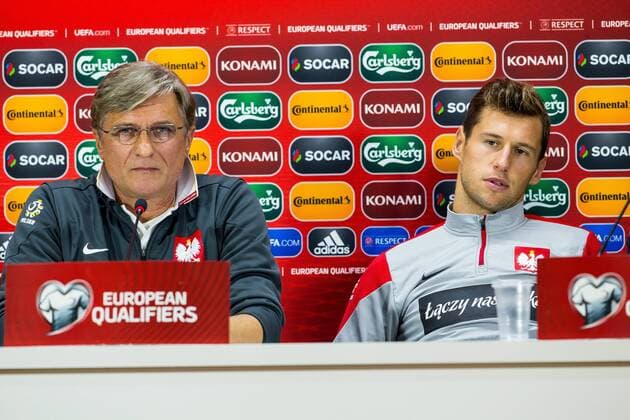 13.11.2014, Tiflis - UEFA EURO Quali 2014 - Pressekonferenz vor dem Spiel Georgien vs Polen - Coach Adam Nawalka (Polen), Grzegorz Krychowiak (Polen) -  13112014_lusk_021