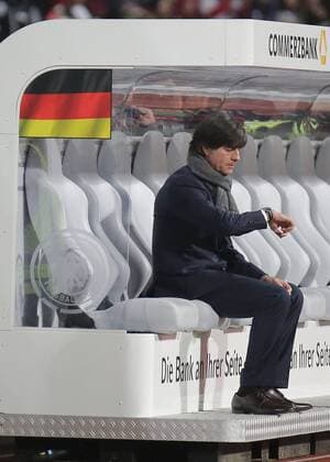 14.11.2014, xjfx, Fussball EM Qualifikation, Deutschland - Gibraltar, v.l. Trainer Joachim JOGI Loew (Deutsche Fussball Nationalmannschaft DFB),FREISTELLER