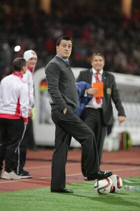 14.11.2014, xjfx, Fussball EM Qualifikation, Deutschland - Gibraltar, v.l.Trainer Allen Bula (Gibraltar) ,FREISTELLER