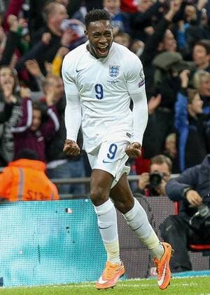 Football - 2014 2015 European Qualifier - Group E: England vs. Slovenia, England s Danny Welbeck celebrates scoring England s equaliser at Wembley Stadium Colorsport Daniel Bearham  ENG_SLO