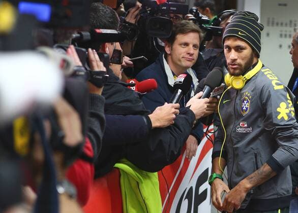 SOCCER - AUT vs BRA, preview VIENNA,AUSTRIA,17.NOV.14 - SOCCER - OEFB international match, Austria vs Brazil, friendly match, preview, Mixed Zone of team BRA. Image shows Neymar (BRA). 