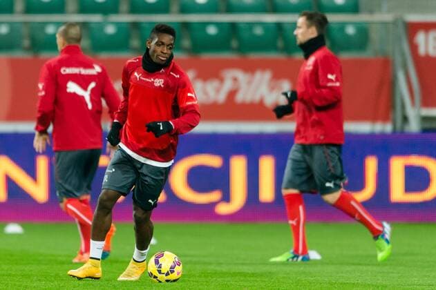 Aktuell Fussball, Nationalteam, Training Polen Poland Wroclaw 17.11.2014 Stadium Municipal avenue Slaska 1 Football the Swiss national team training Switzerland On the picture: Footballers during training  141117_1SB3665
