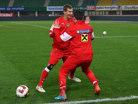 SOCCER - preview VIENNA,AUSTRIA,17.NOV.14 - SOCCER -, friendly match, preview, final training team AUT. Image shows Florian Klein and Zlatko Junuzovic (AUT). 